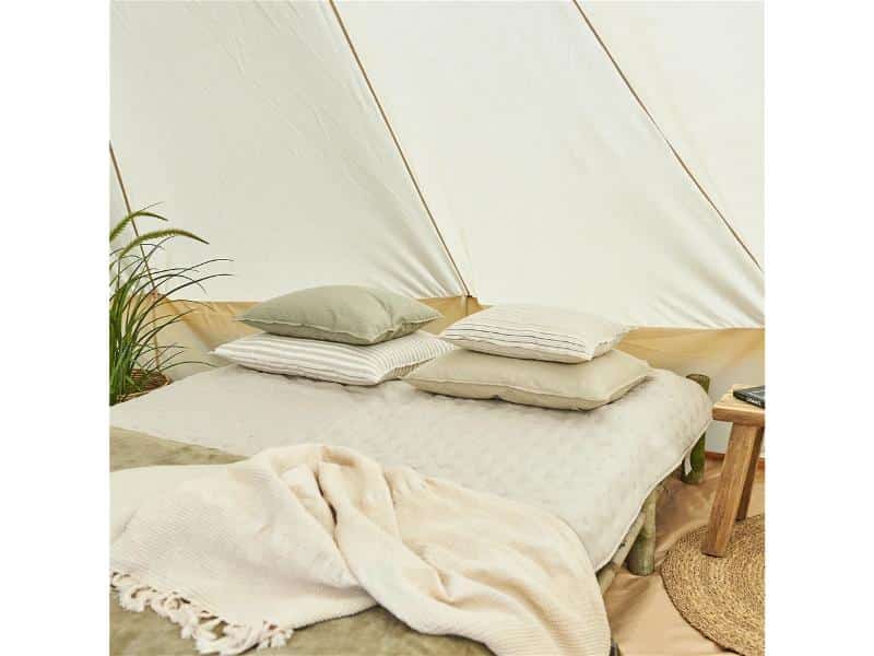 Speedtsberg Quilt Beige