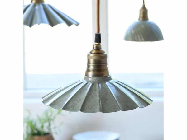Chic Antique Lunel Lampe Emalje Opal
